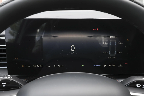 AI-荣威D5X DMH：十万左右SUV“全能王”，终结家庭用车的选择题！1038.png